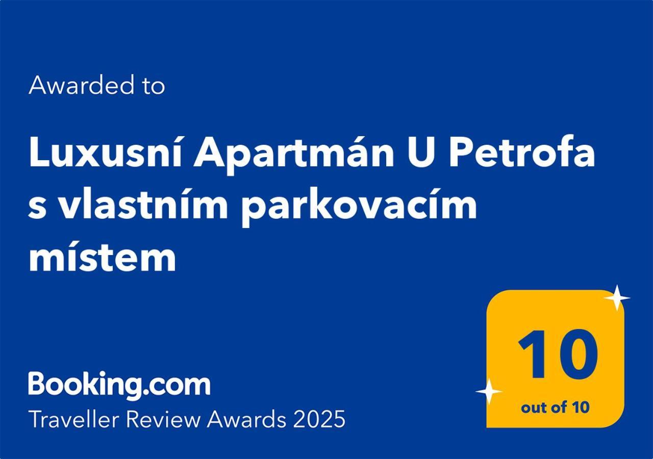 Luxusni Apartman U Petrofa S Vlastnim Parkovacim Mistem Hradec Králové المظهر الخارجي الصورة